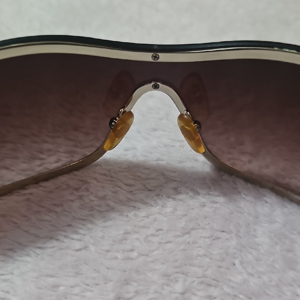 Michael Kors Black Sunglasses with Case. Michael Kors Verona (M2475S).  - Picture 6 of 12